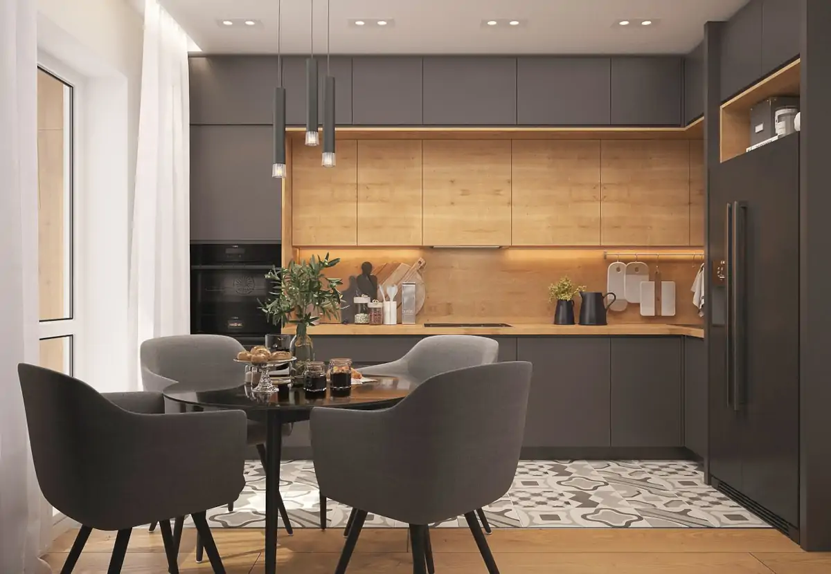 Une cuisine épurée avec fauteuils et meubles gris. La crédence en bois de chêne blond rappelle le parquet