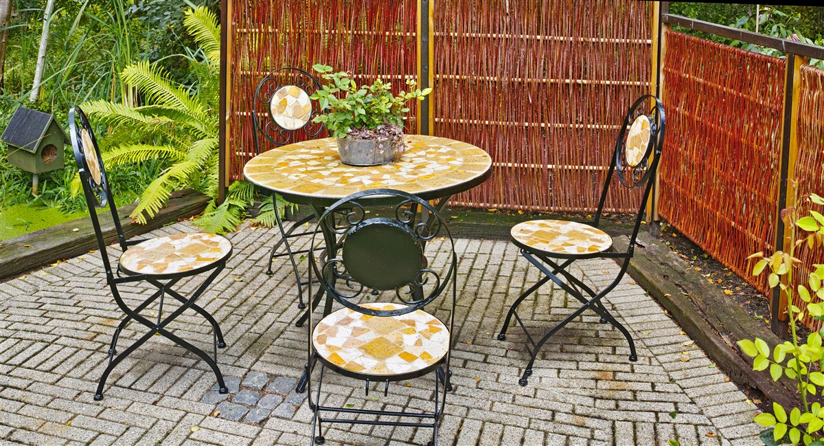 table en mosaïque